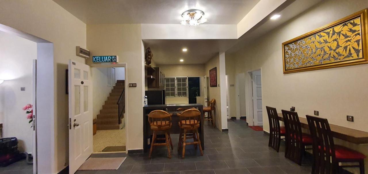 Gerard'S "Backpackers" Roomstay No Children Adults Only Cao nguyên Cameron Ngoại thất bức ảnh