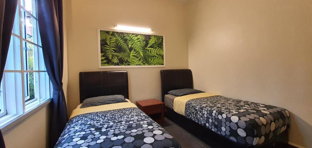 Gerard'S "Backpackers" Roomstay No Children Adults Only Cao nguyên Cameron Ngoại thất bức ảnh